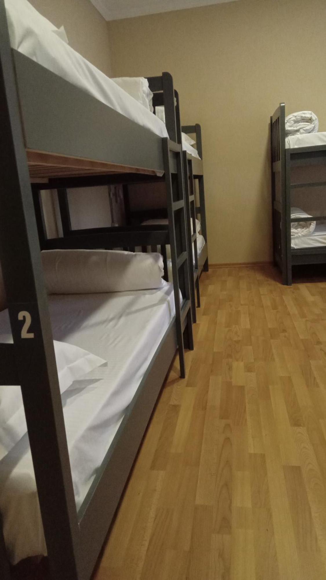 Mandarine Hostel Tirana Extérieur photo