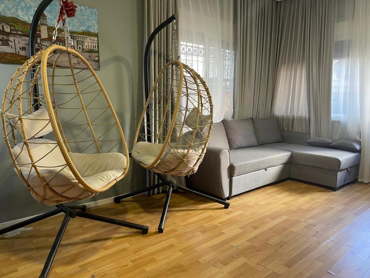 Mandarine Hostel Tirana Extérieur photo